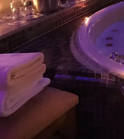 Hamam havlu seti — Lila Spa, Bahçelievler misafirlerine hizmet veren salon